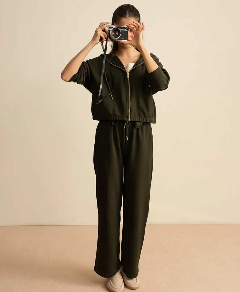 Olive Ease Trouser (Women) - Image 3